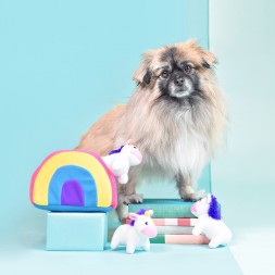 jouet d occupation original pour chien chiot peluche zippypaws Zippy Burrow - Unicorns in Rainbow
